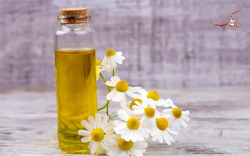 خواص روغن بابونه برای پوست و مو